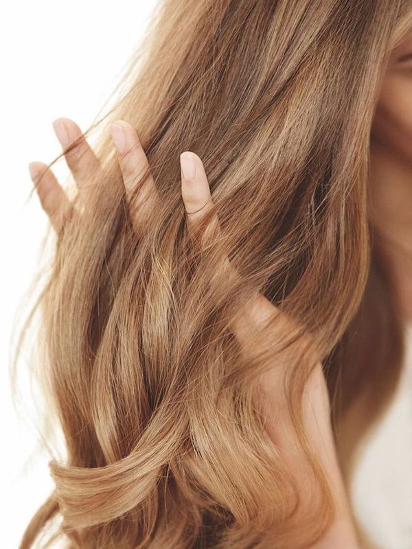 🌌The Ancient Secret: How hair oiling can transform your lengths overnight